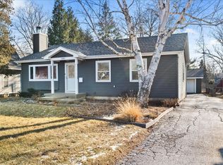 1314 Prairie St, Aurora, IL 60506