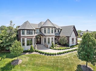 101 Forest Edge Dr, Palos Park, IL 60464