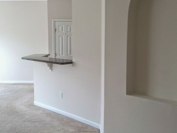 4th image of 35 Blue Oak Dr