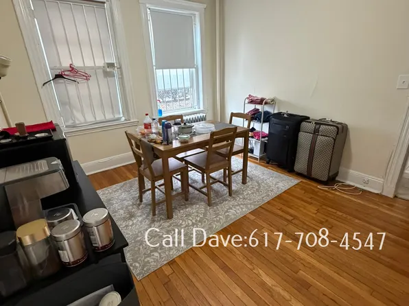 132 Washington St, Brighton, MA