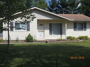 462 Laurel Dr, Berea, OH 44017