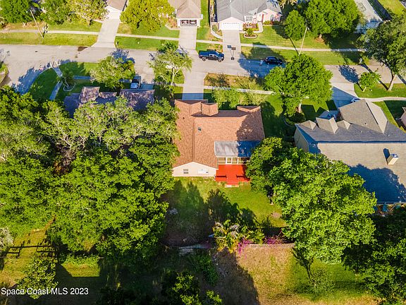 4th image of 5542 Oak Hollow Dr