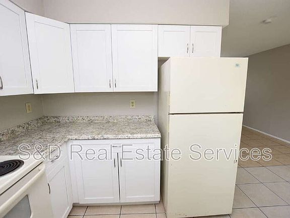 3rd image of 1212 W Waterview Blvd