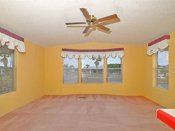 3rd image of 13833 E 47th Dr