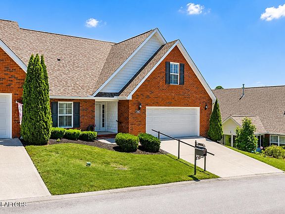 3rd image of 7410 Tylers Garden Way #8