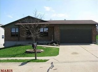 3208 Lupine Dr, Arnold, MO 63010