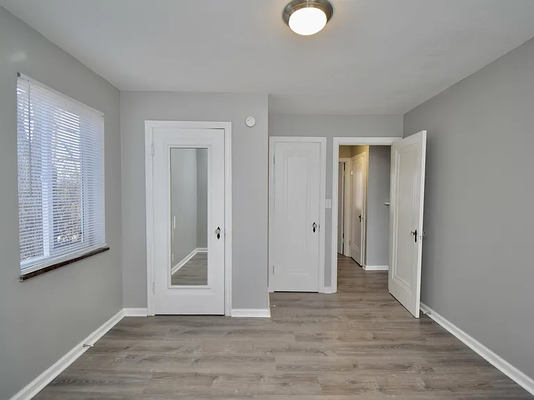 5219 Colerain Ave — Photo 13