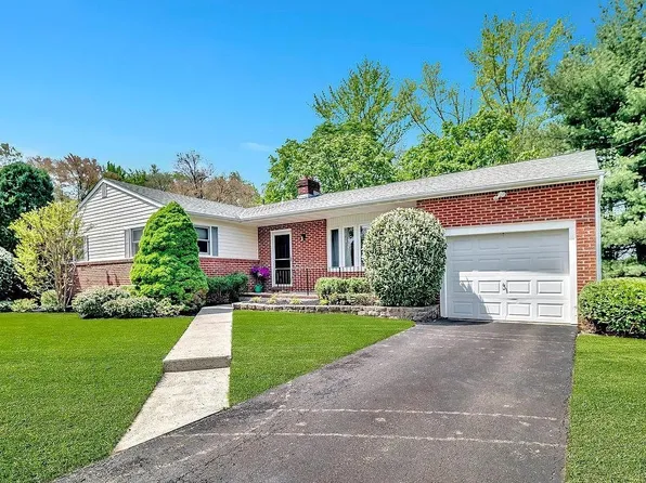 12 Windsor Dr, Princeton Junction, NJ 08550