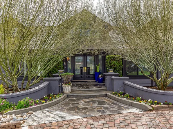 17310 Hendry Dr, Morgan Hill, CA 95037