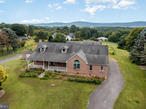 369 Dunkel School Rd, Halifax, PA 17032