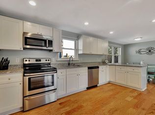 86 Lowther Rd, Framingham, MA 01701