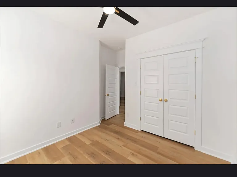 7809 Queen St — Photo 19