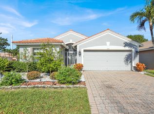 5355 La Casa Cir, Boynton Beach, FL 33437
