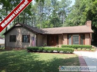 4421 Memorial Dr, Raleigh, NC 27612