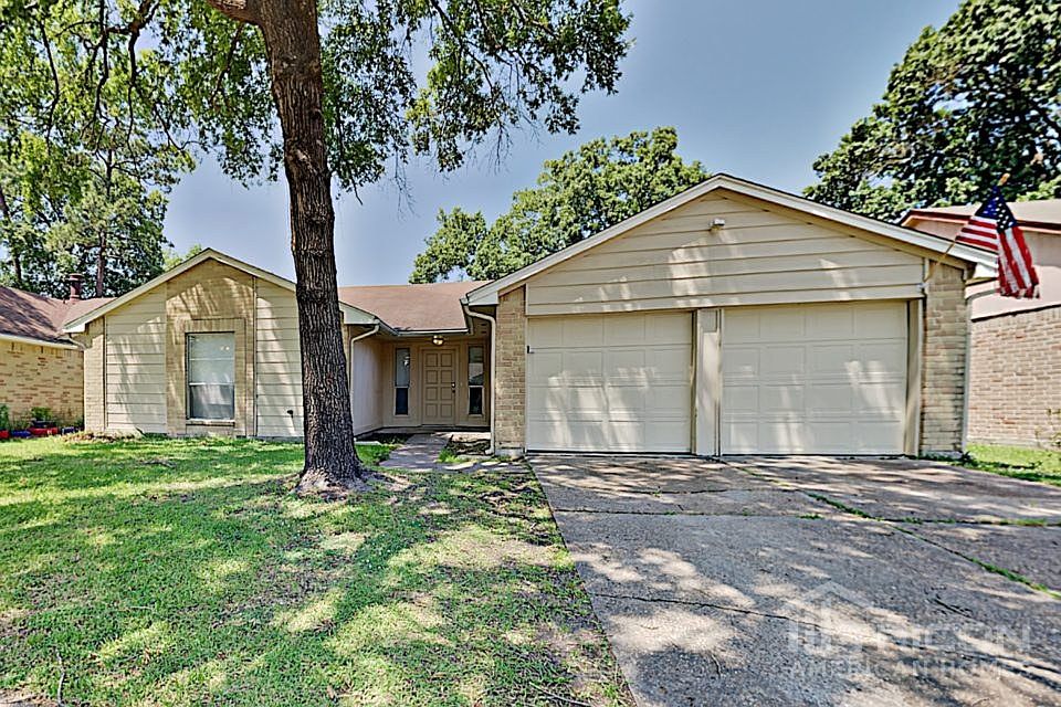 1st image of 13215 Boyer Ln