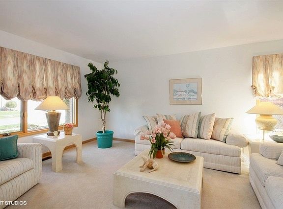 2nd image of 10741 Sedgwick Dr