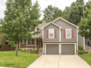 4924 N Washington St, Kansas City, MO 64118