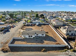 16915 Wood Rd, Riverside, CA 92508