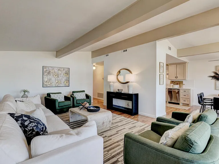 4312 N Portland Ave — Photo 5