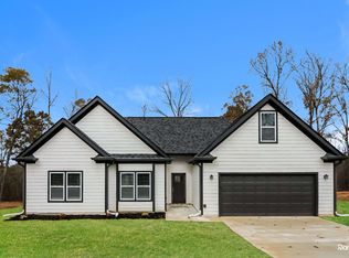 112 Cassidy Trl, Douglasville, GA 30134