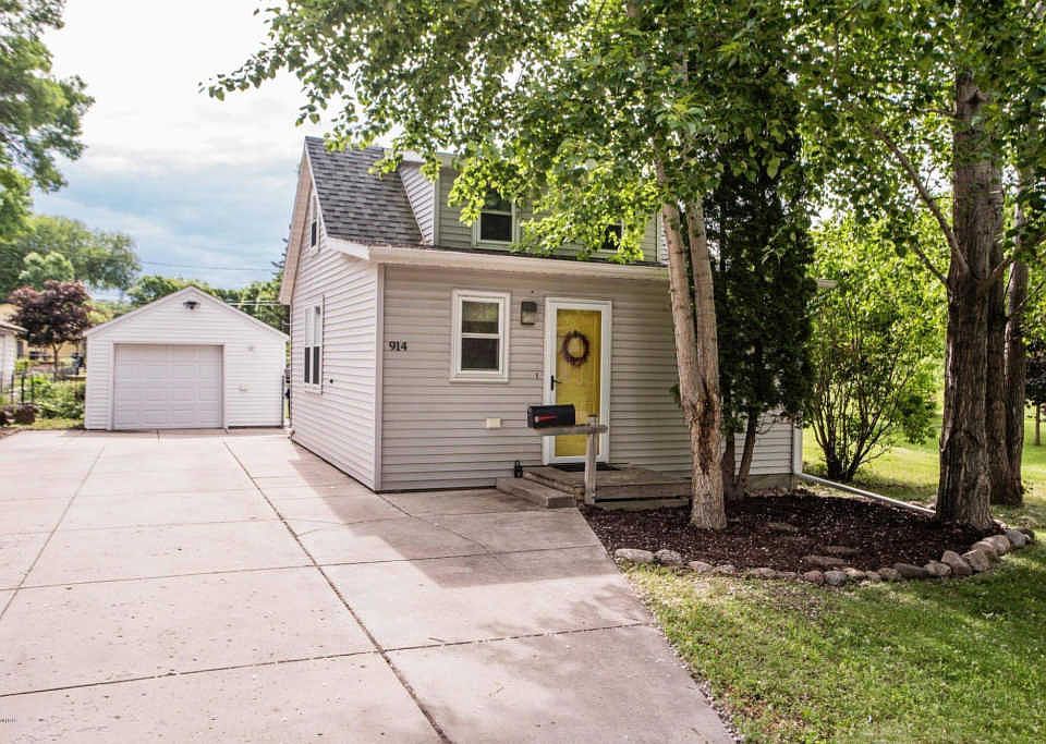 1st image of 914 Aurdal Ave