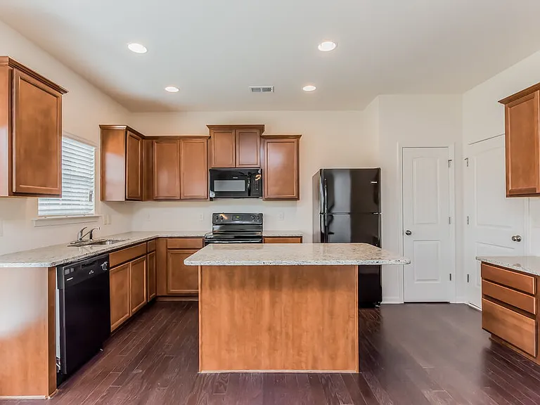 17 Jackson Row Ave NW — Photo 7