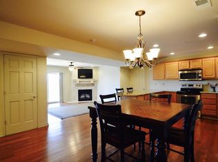 278 Sunset Cv, Branson, MO 65616