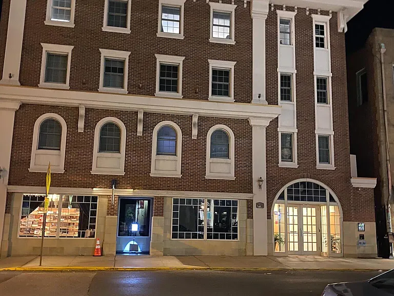 22-24 W Front St #303 — Photo 18