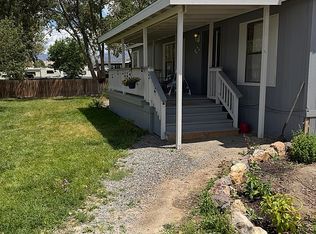 15 Dixie Ct, Round Mountain, NV 89045