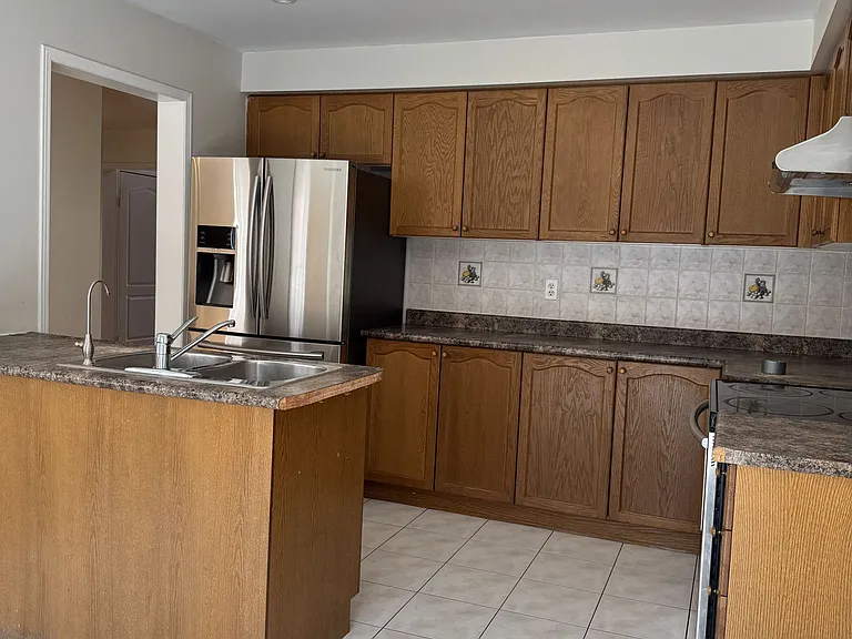 58 Brentcliff Dr #UPPER — Photo 23