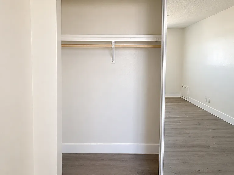1735 Coronado Ave. — Photo 18