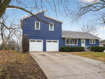 9147 Main St, Kansas City, MO, 64114