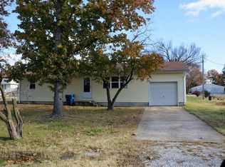 303 Miller St, Carl Junction, MO 64834