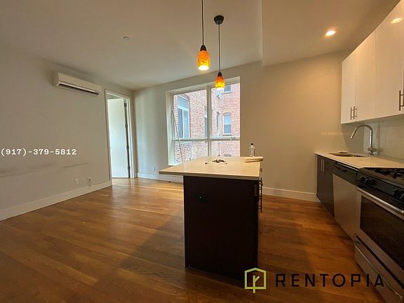 5th image of 431 Grand St #5G