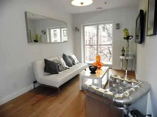 Sold by Citi Habitats | media 12