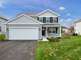 129 Linden Dr, Oswego, IL 60543