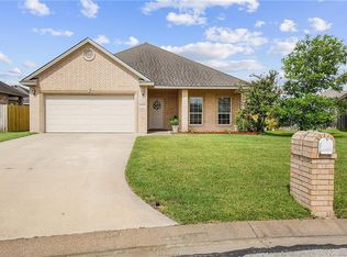 3800 Dresden Ln, College Station, TX 77845