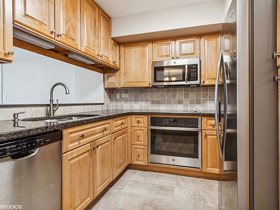 3rd image of 511 Aurora Ave Unit 205