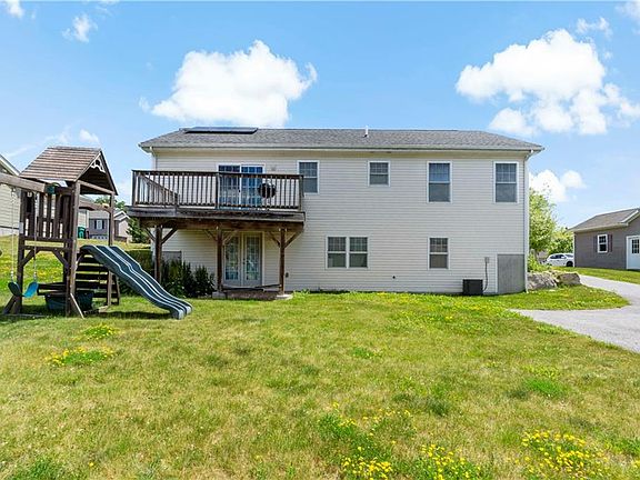 2nd image of 139 Danielle Dr
