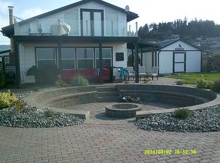 131 Beach Dr, Sequim, WA 98382