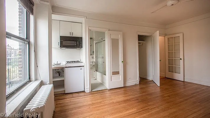 Rented by Garfield Realty  | media 17