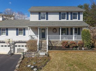 2415 Olde Salem Dr, Salem, VA 24153