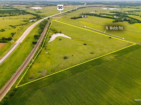 7997 N Webb Rd, Walton, KS 67151