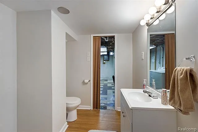 6620 Colonial St — Photo 3