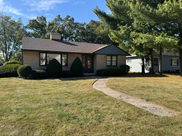 700 Garfield St, Harvard, IL 60033