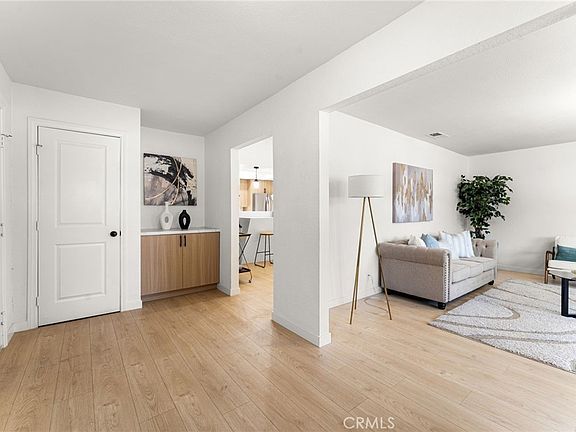 5th image of 4565 Grand Ave