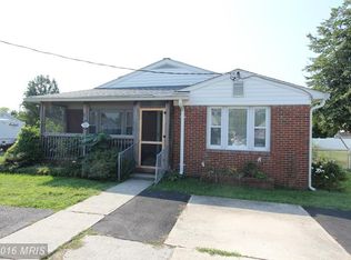 909 Hammonds Ln, Brooklyn Park, MD 21225