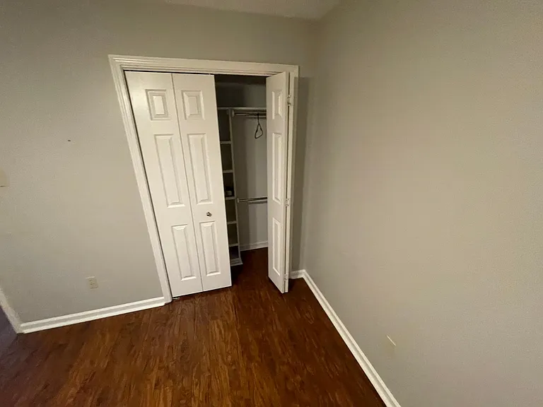 1717 Point West Dr — Photo 39