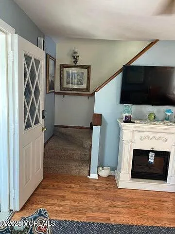 4 bed, 1088 sqft, $4,800 — Photo 4