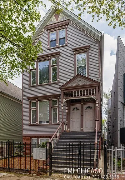 1521 W Barry Ave #3 — Photo 6